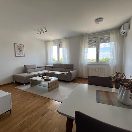 Cozy Apartment Anna Szabadka Kültér fotó