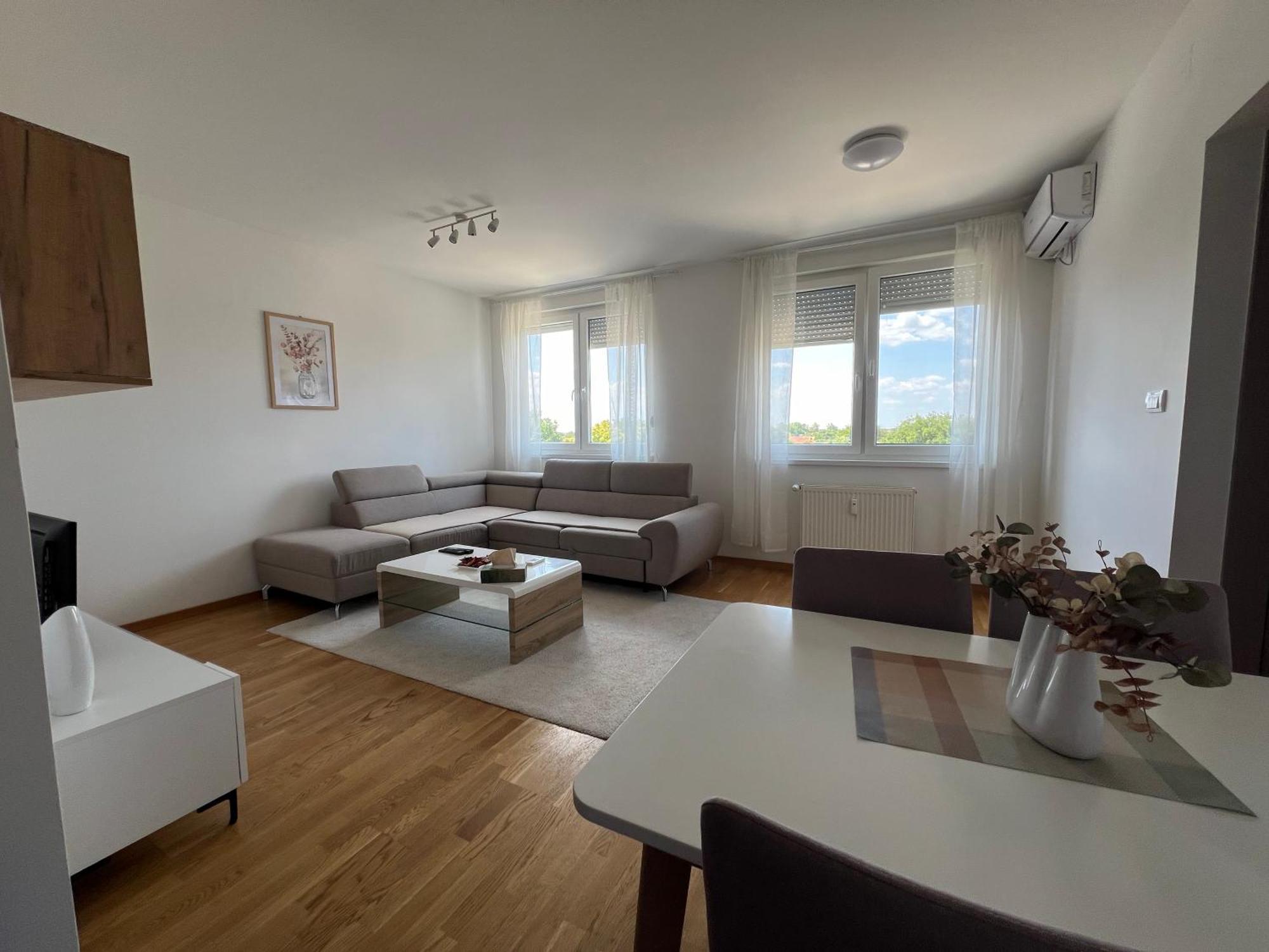 Cozy Apartment Anna Szabadka Kültér fotó